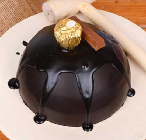 Premium RED N White Velvet Cake